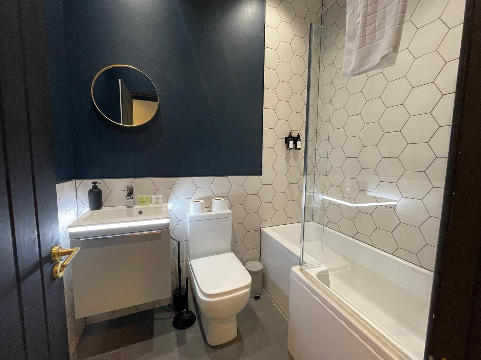 Pillow Menu! 1 Bed Garden Flat Finsbury Park Londra Esterno foto